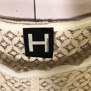 H by bordeaux Tops - (10/$40) H by Bordeaux | Jersey Lace Contrast Top H by bordeaux Tops - (10/$40) H by Bordeaux | Jersey Lace Contrast Top